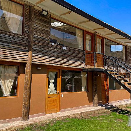 Hotel Light Wood Calca Zewnętrze zdjęcie