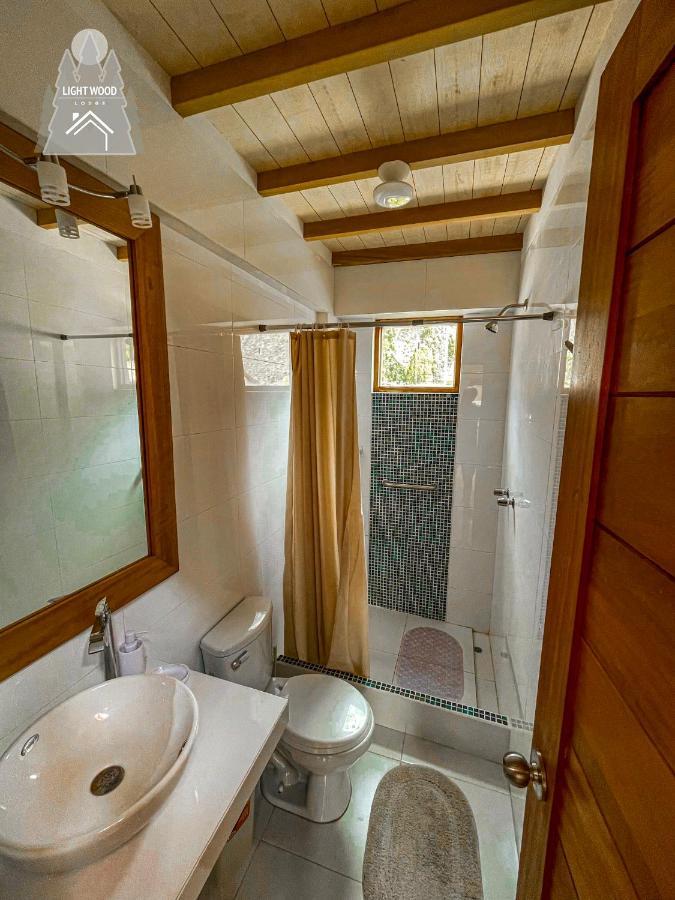 Hotel Light Wood Calca Zewnętrze zdjęcie