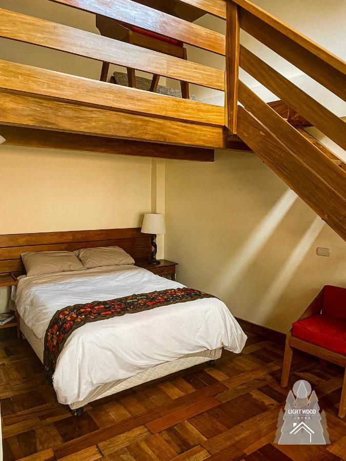 Hotel Light Wood Calca Zewnętrze zdjęcie