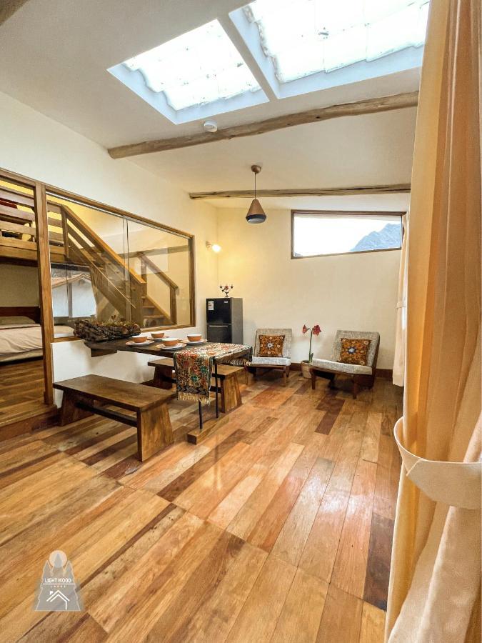 Hotel Light Wood Calca Zewnętrze zdjęcie